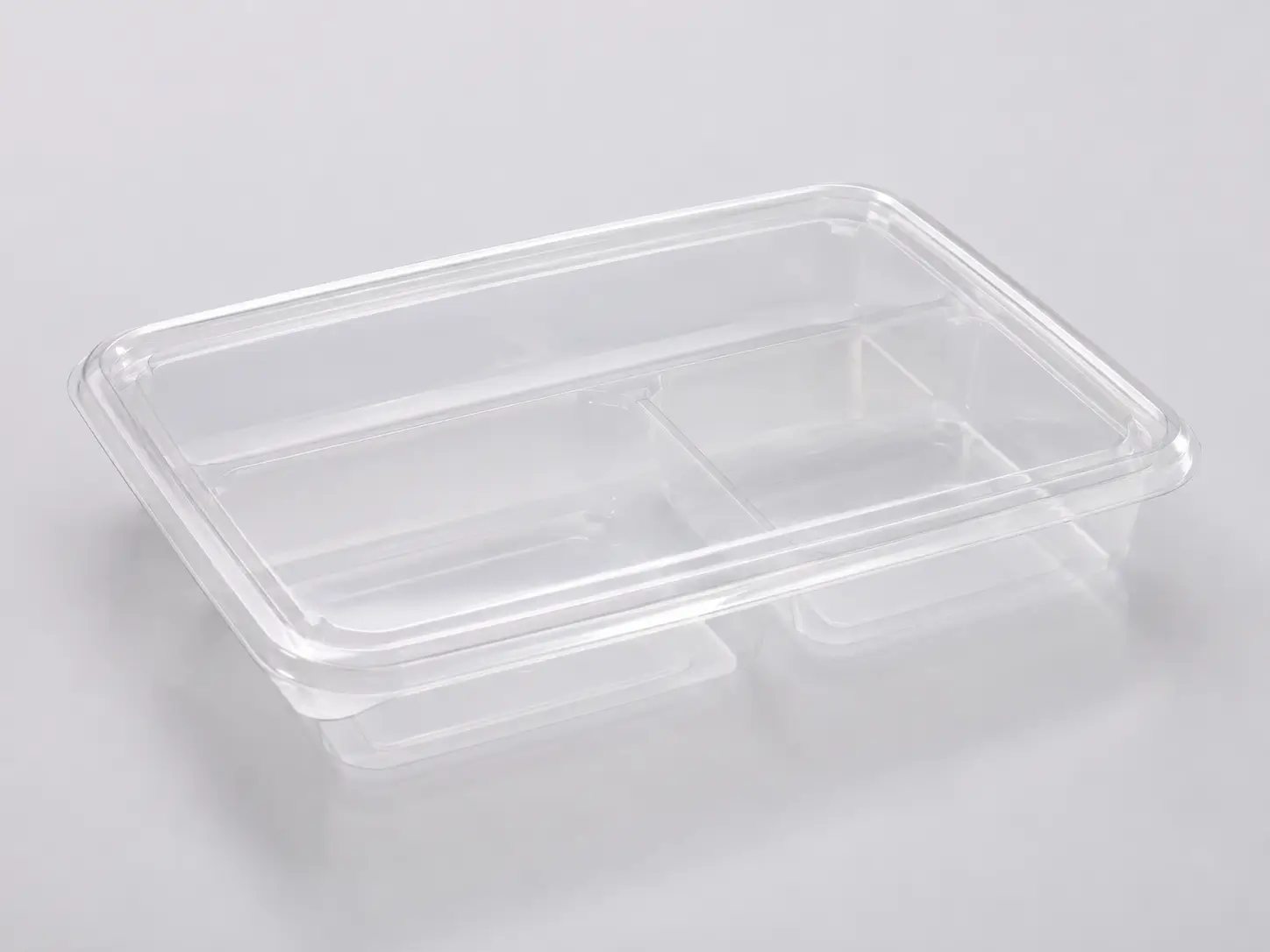 Clear polypropylene thin wall bowls and cups